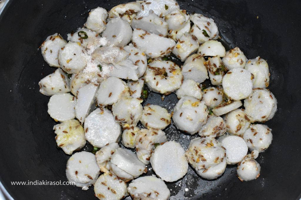 Add rock salt/ senda namak to the colocasia /ghuiyaan or arbi.
